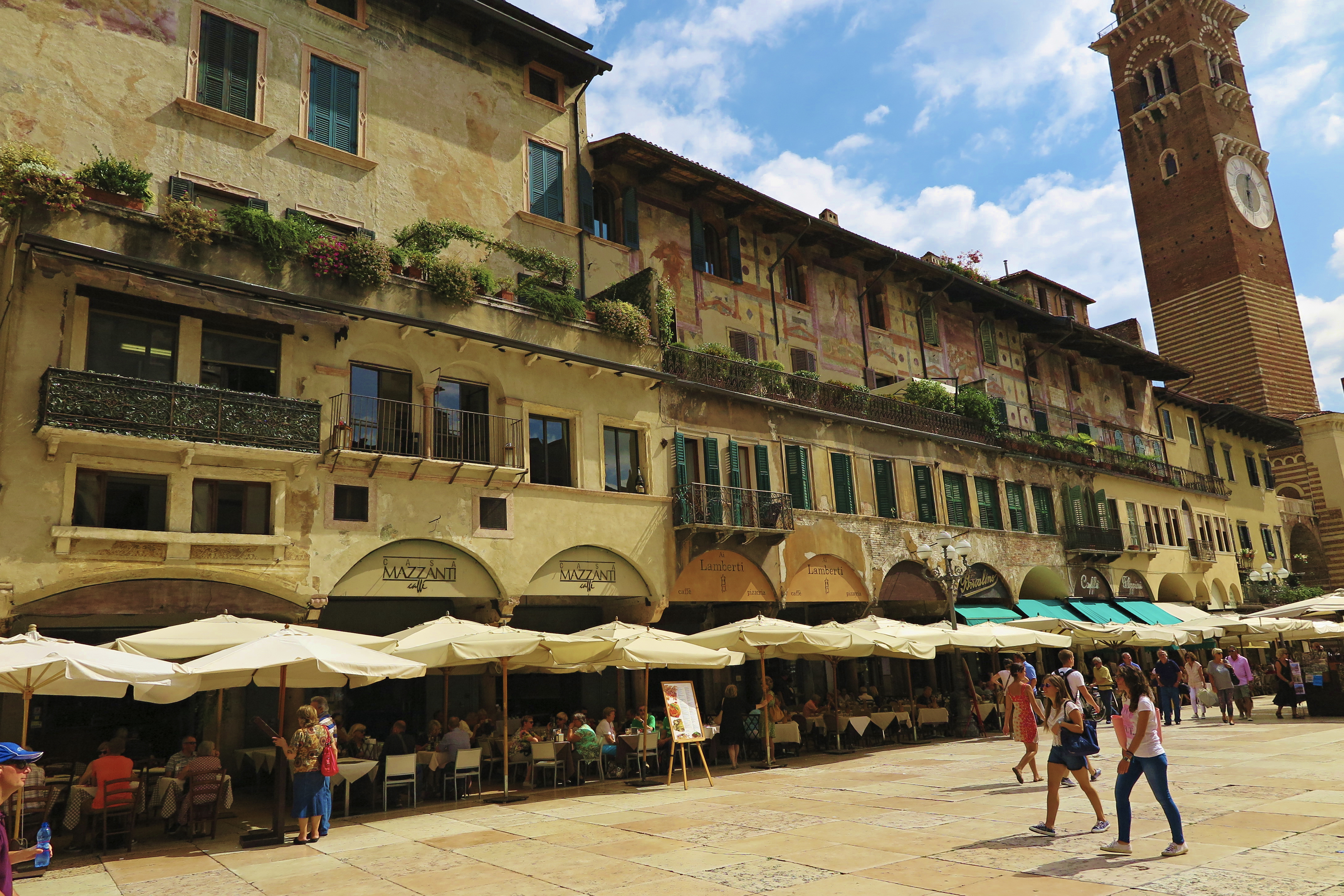 Plazza della Erbe in Verona